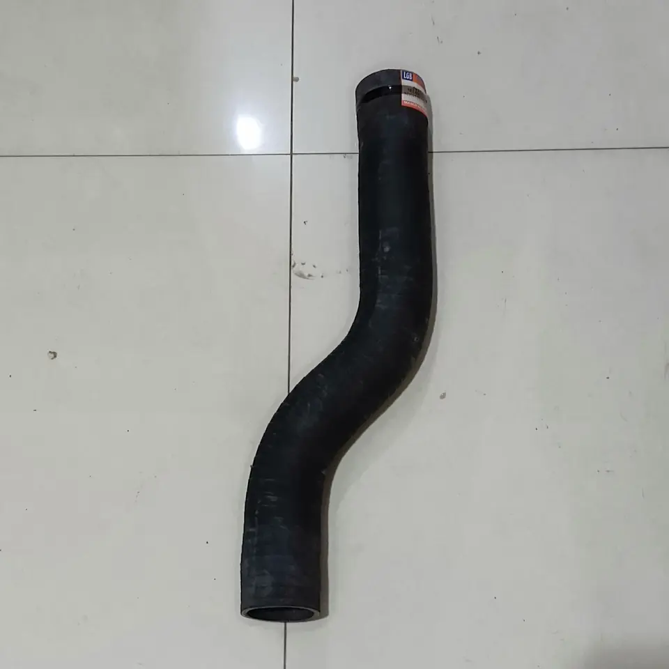 SELANG RADIATOR BAWAH NISSAN CWB LGB null SELANG RADIATOR / RADIATOR HOSE LGB / LAMGABE