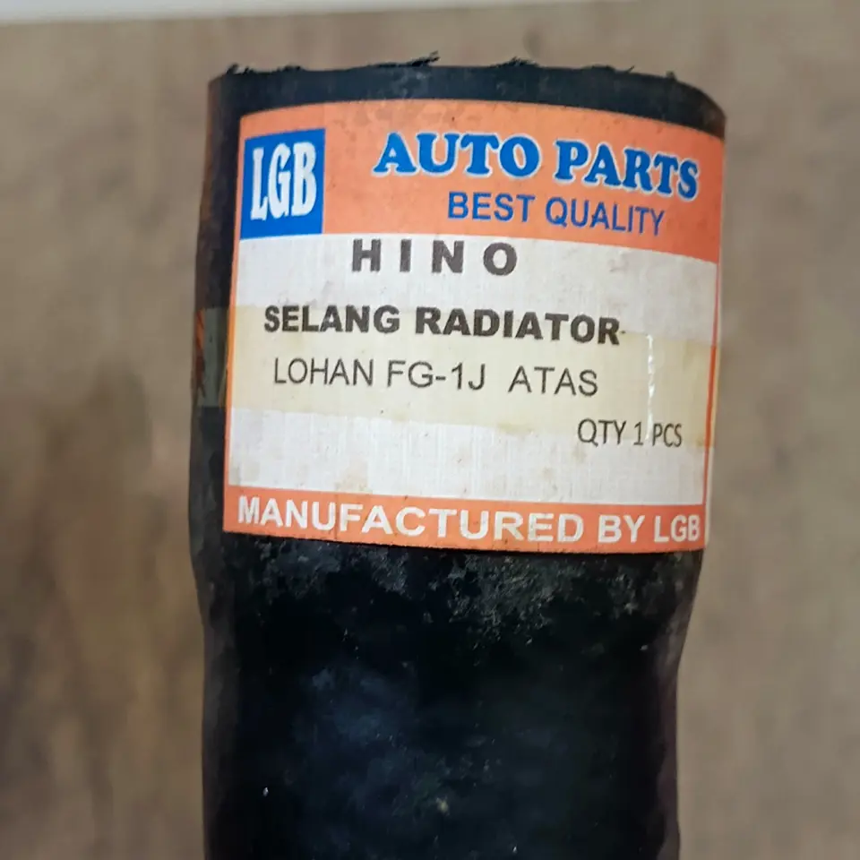 SELANG RADIATOR ATAS HINO LOHAN FG1J 260/500 LGB (47*52) null SELANG RADIATOR / RADIATOR HOSE LGB / LAMGABE