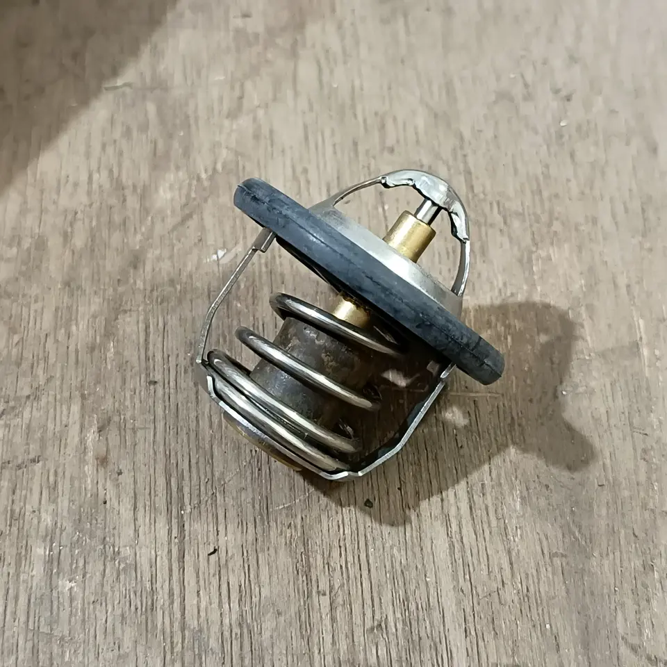 TERMOSTAT GRANMAX DAIHATSU