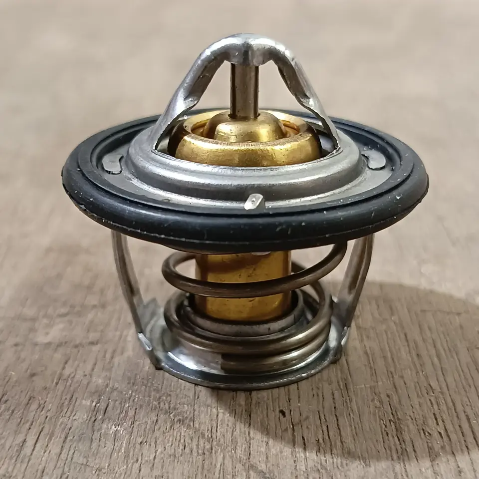 TERMOSTAT GRANMAX DAIHATSU 90916-33091 THERMOSTAT / TERMOSTAT DAIHATSU
