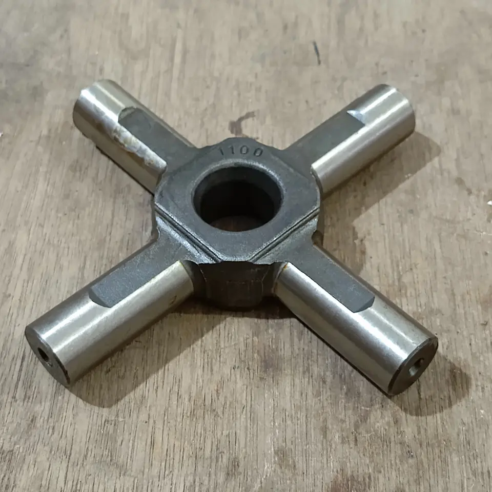 AS DIFF/ SPIDER PINION GARDAN DYNA /DUTRO GR ONE 41371-1100/41371-E0050/41371-37010 SALIB/ SPIDER PINION GARDAN /AS DIFF GR ONE
