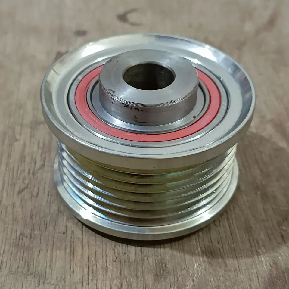 PULLEY ALTERNATOR INOVA DIESEL / HILUX DIESEL TOYOTA