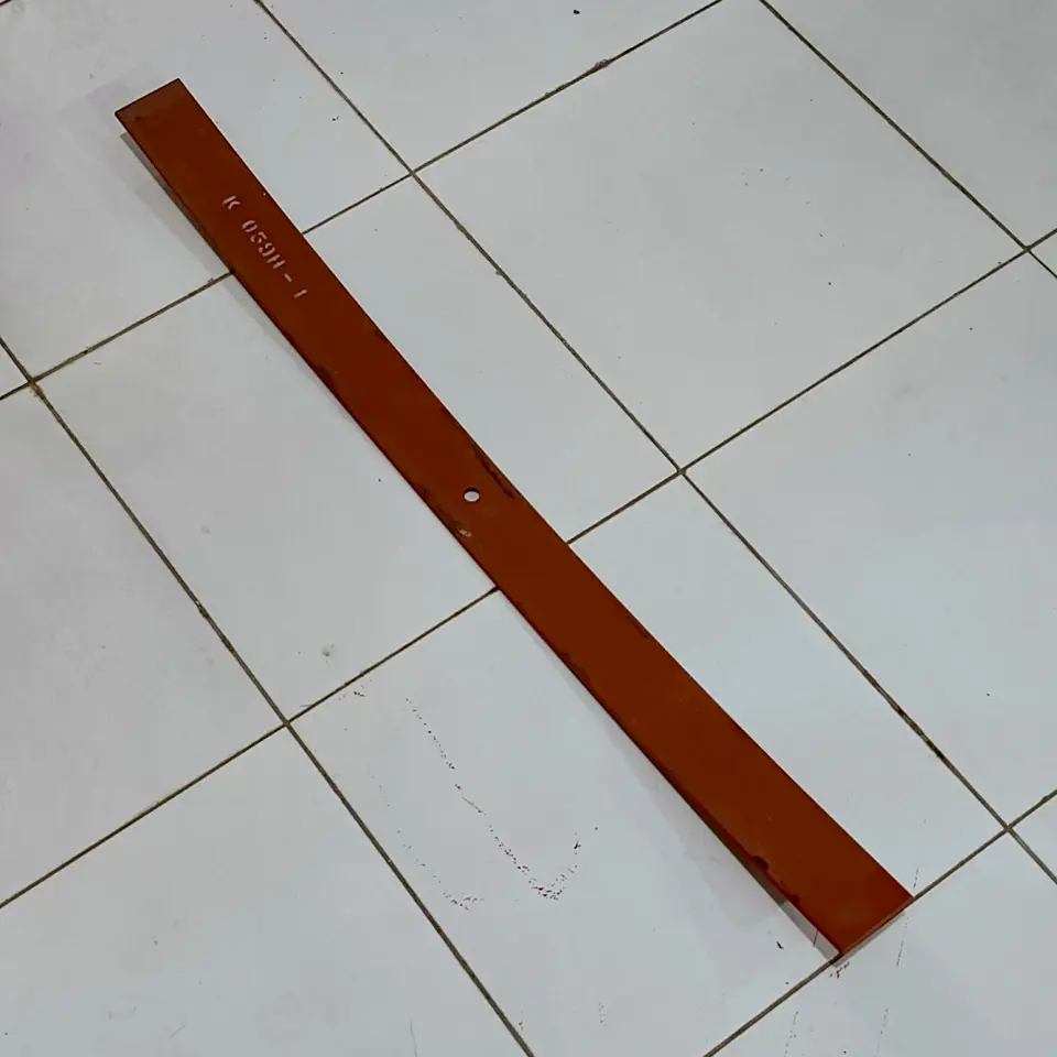 PER HELPER PS 100/120/135/125 NO 1 INDOSPRING K059H-1 / MB391571M PIR / PER DAUN / LEAF SPRING INDOSPRING