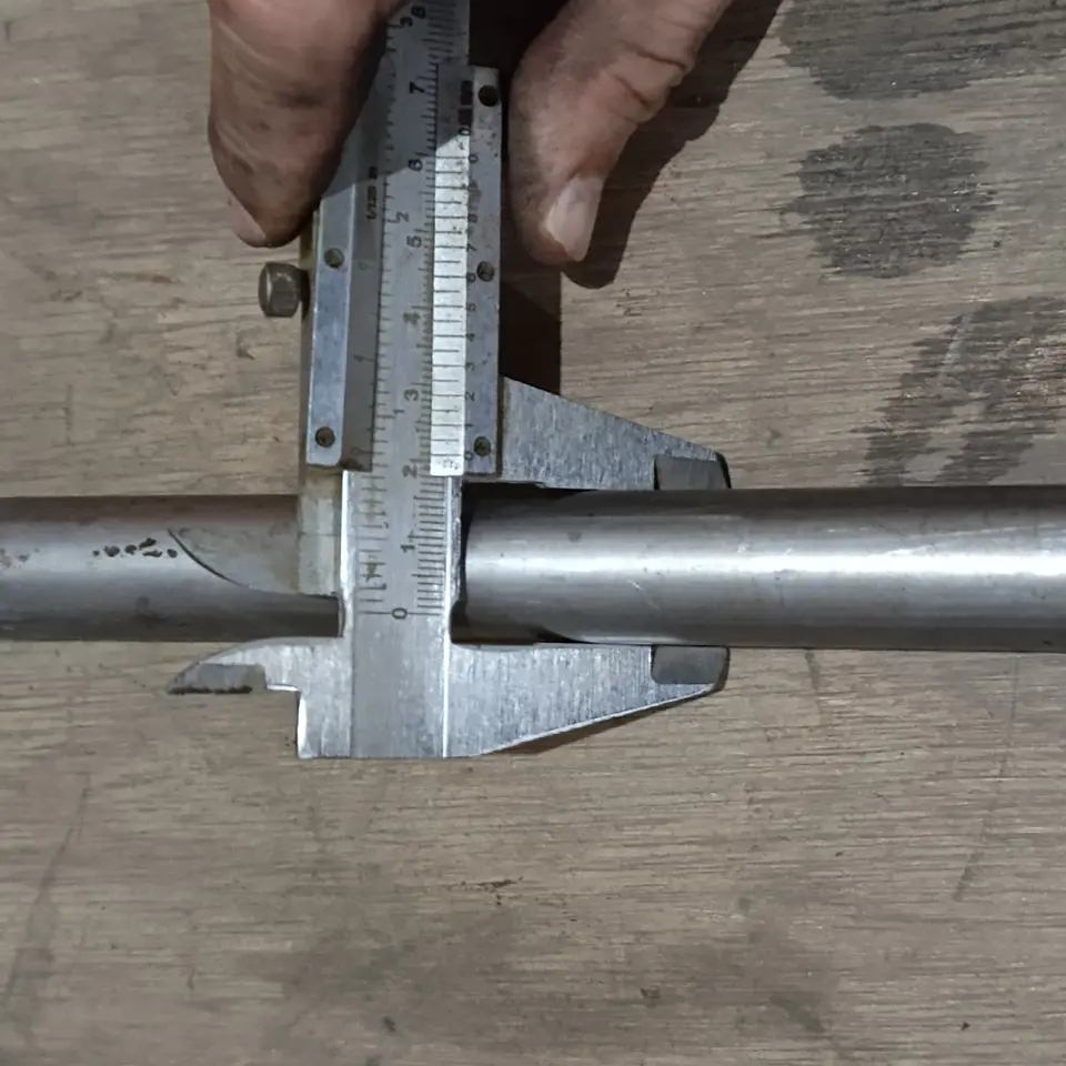 UBOLT GANDENGAN (8*37*21)