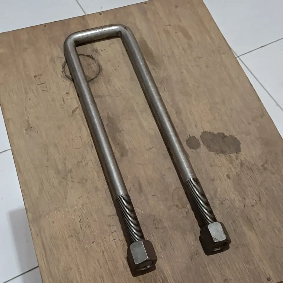 UBOLT GANDENGAN (8*42*21)