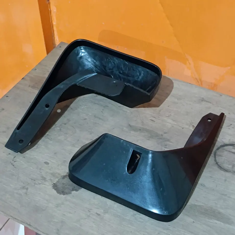 MUD GUARD AVANZA / XENIA (BELAKANG) ALL NEW BOA