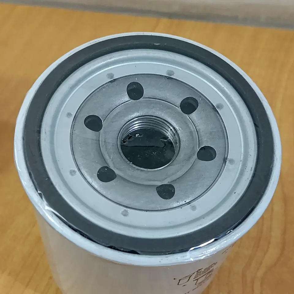 OIL FILTER HINO 300 / DUTRO / N04C / DYNA SAKURA C1328 / S1560-72390 / Z777 / WCO75 / S156072390 / LF16253 / 156072250 / J8613070 FILTER OLI / OIL FILTER/ OF SAKURA