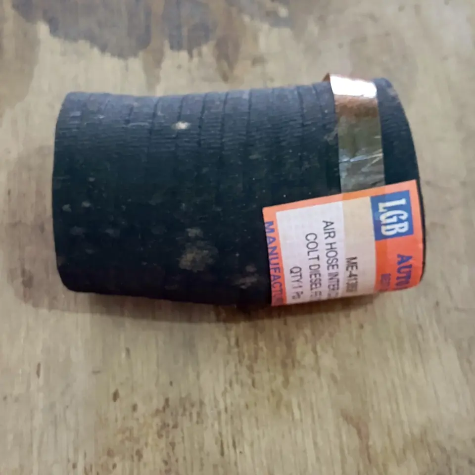 SELANG TURBO PS 125/136/110 (NO 4) LGB ME413858 SELANG / HOSE TURBO LGB / LAMGABE
