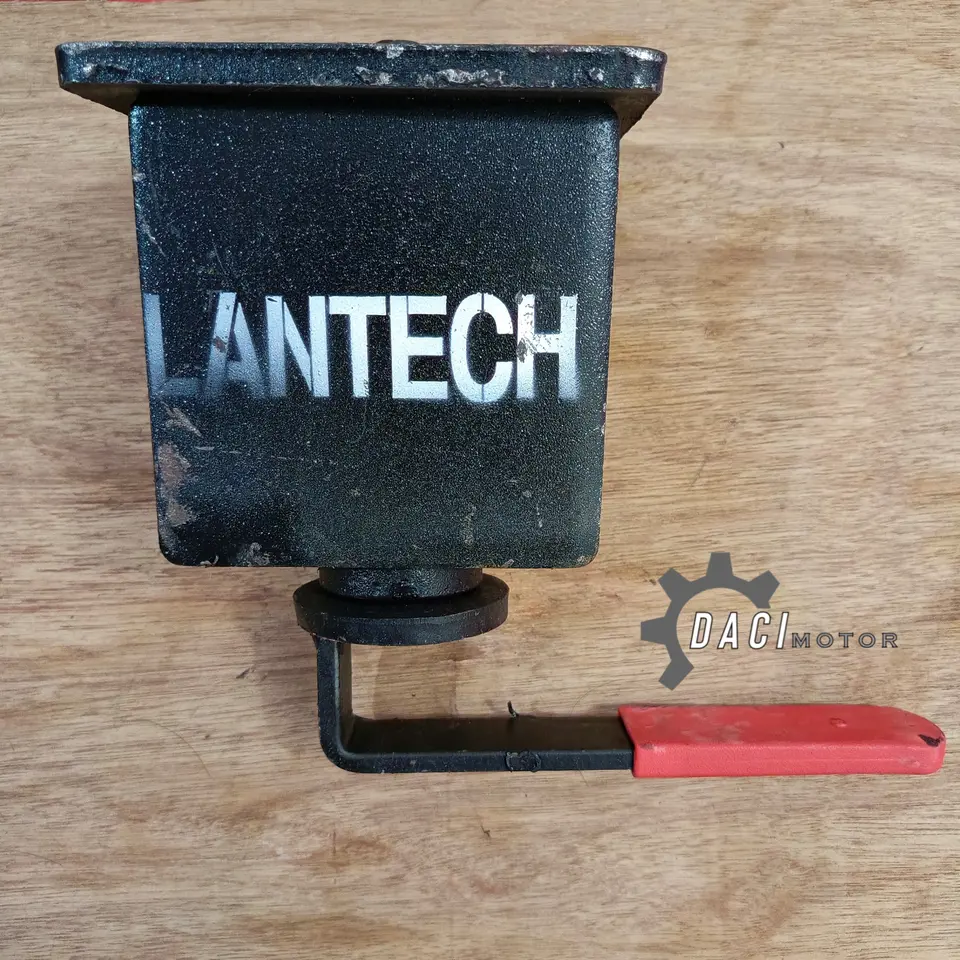 TWIST LOCK CONTAINER / LOCK KONTENER GANDENGAN ASSY