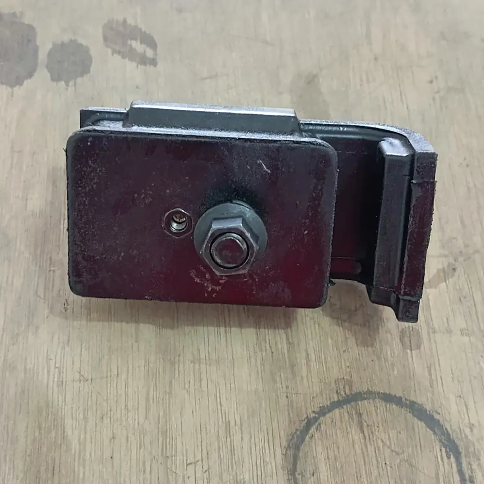 ENGINE MOUNTING PS 100/120/135 OHK